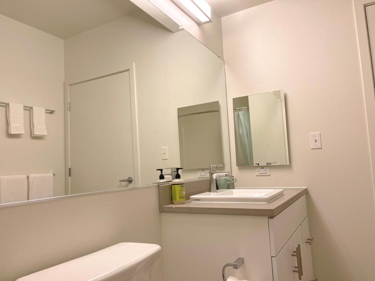 Spacious Entire Apt W Parking In Arts District Dtla B5 Los Angeles Exterior photo